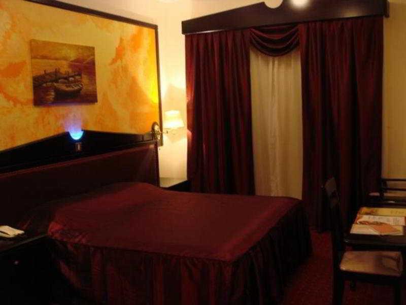 Gulf Pearl Hotel Dubai Bagian luar foto